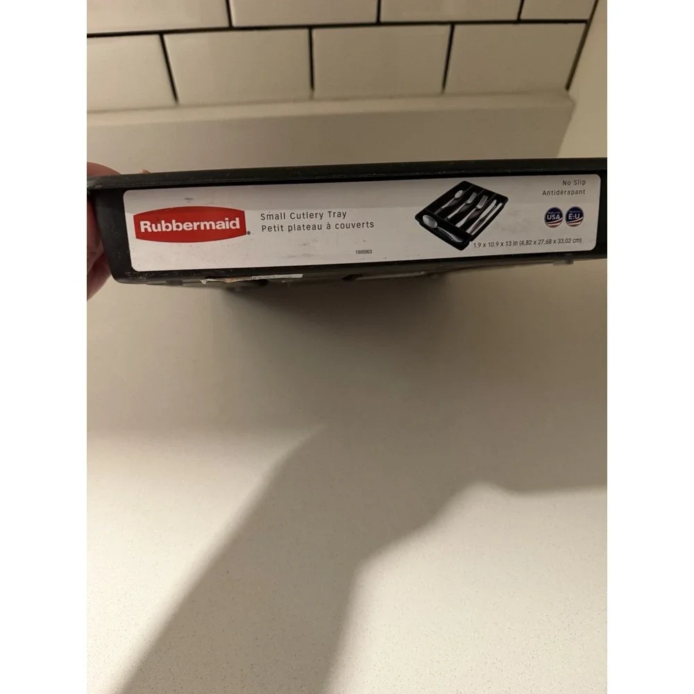 Rubbermaid new fast